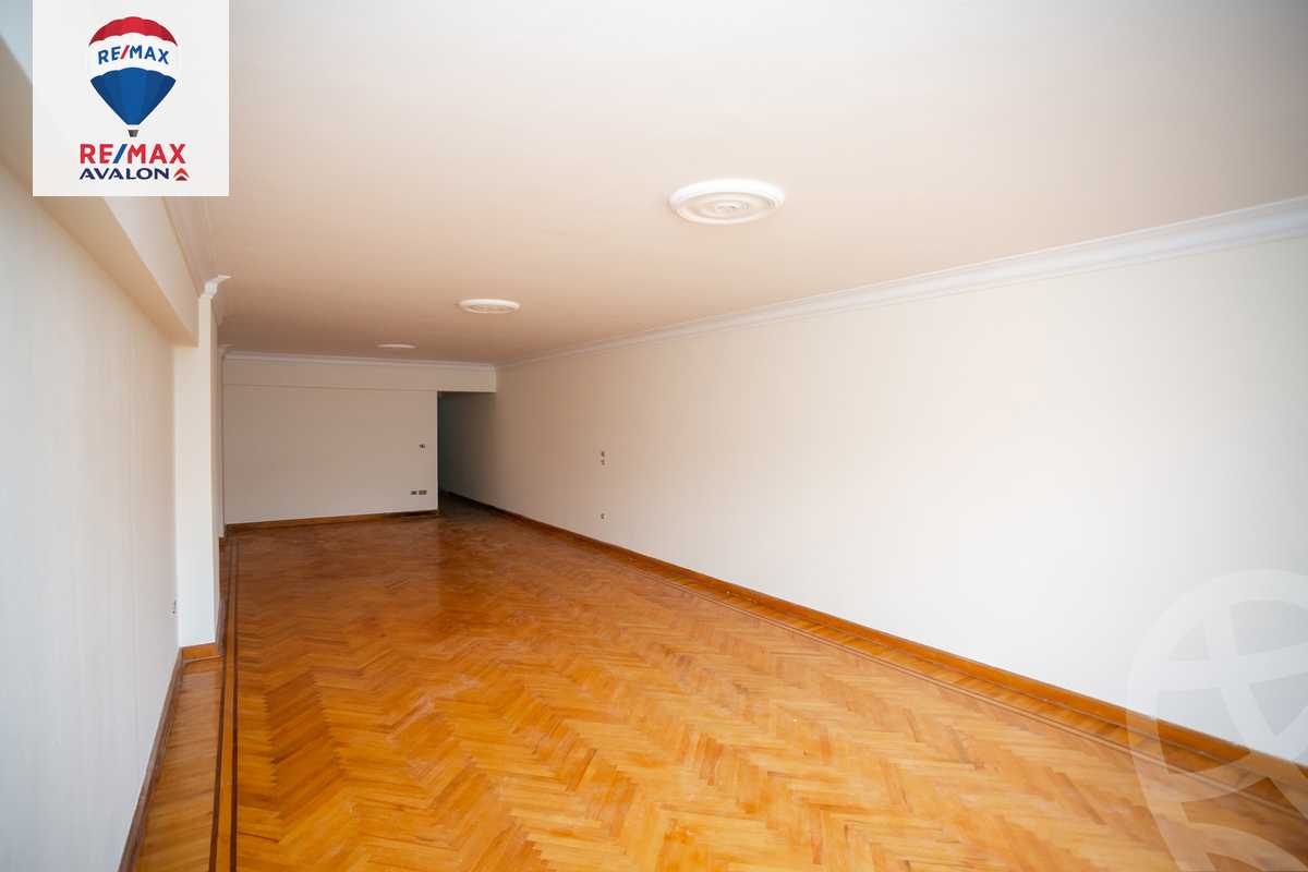 https://aqarmap.com.eg/en/listing/5967411-for-sale-alexandria-kafr-abdo-shr-lsyd-skyn-bnt-lhsyn