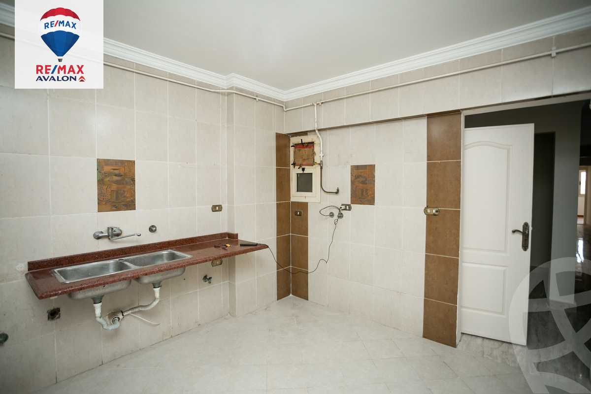 https://aqarmap.com.eg/en/listing/5967411-for-sale-alexandria-kafr-abdo-shr-lsyd-skyn-bnt-lhsyn