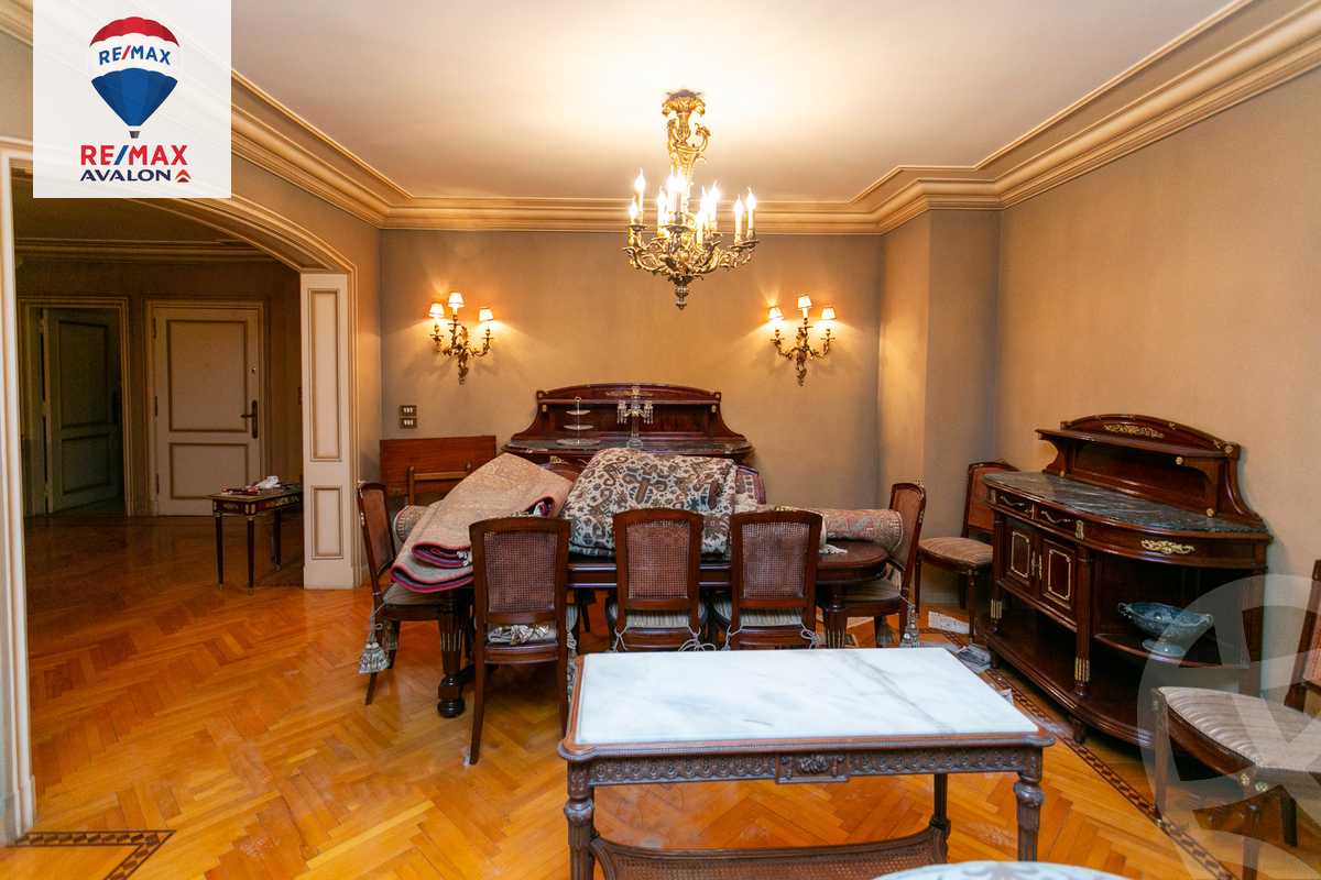 https://aqarmap.com.eg/ar/listing/5977123-for-sale-alexandria-kafr-abdo-ahmed-abd-el-aziz-st