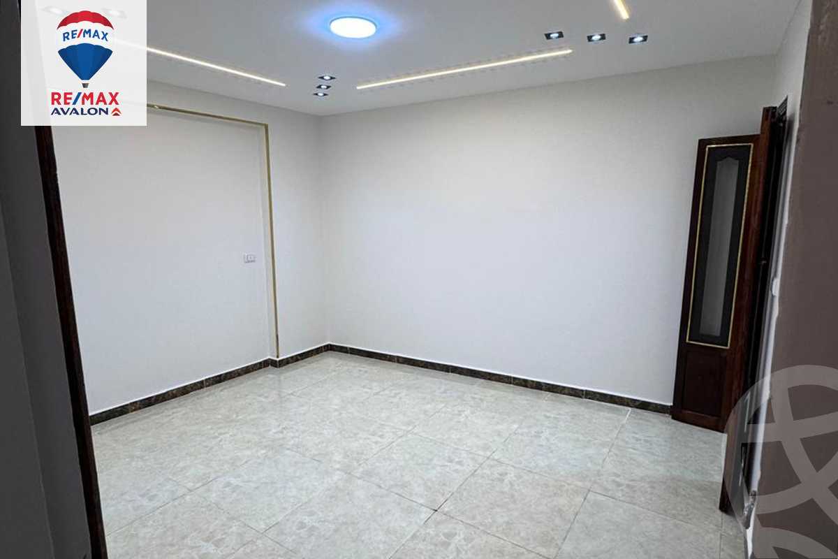 https://aqarmap.com.eg/ar/listing/5980686-for-sale-alexandria-miami-iskandar-ibrahim-st