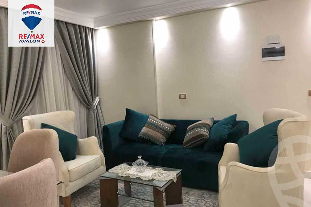 https://aqarmap.com.eg/ar/listing/5983397-for-sale-alexandria-moharram-bey-kanal-al-mahmoudeya-al-bahri-st