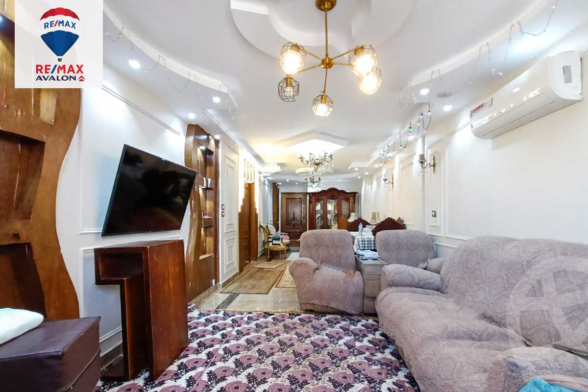 https://aqarmap.com.eg/en/listing/5986117-for-sale-alexandria-roshdy-ibrahim-helmy-st