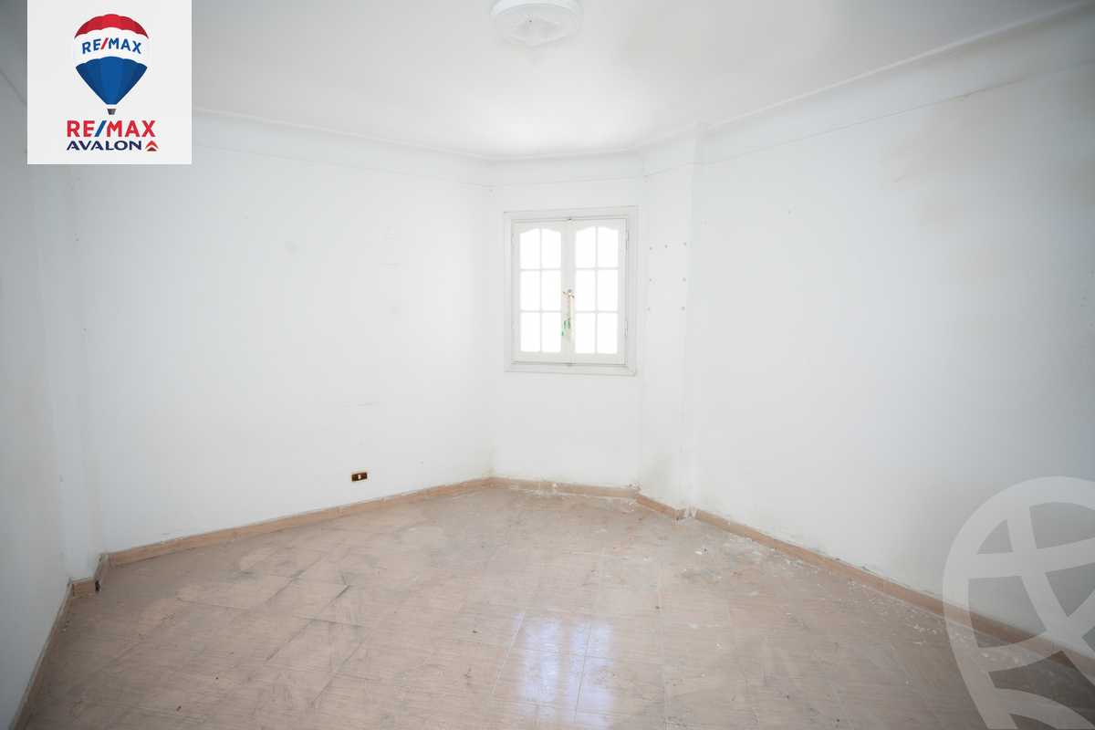 https://aqarmap.com.eg/ar/listing/5988382-for-sale-alexandria-saba-basha-moustafa-abou-hiaf-st