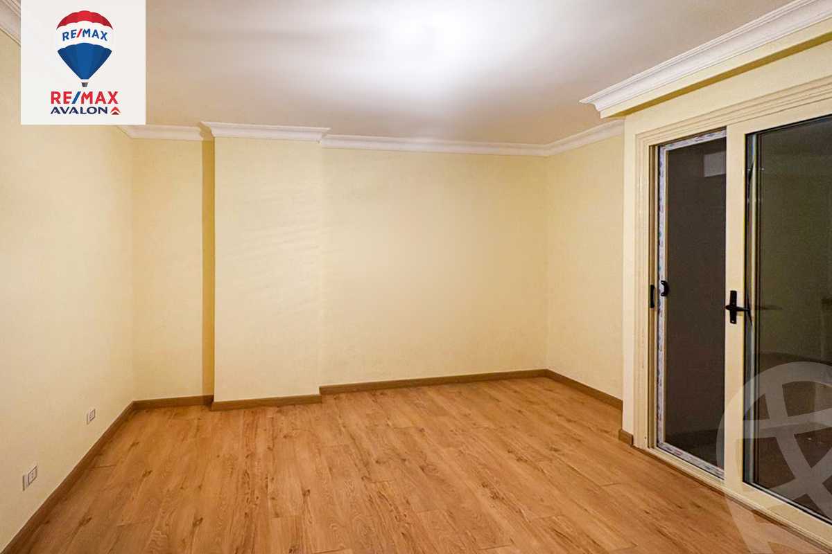 https://aqarmap.com.eg/en/listing/6000791-for-rent-alexandria-el-montazah-compounds-in-el-montazah-royal-plaza-compound-al-halawany