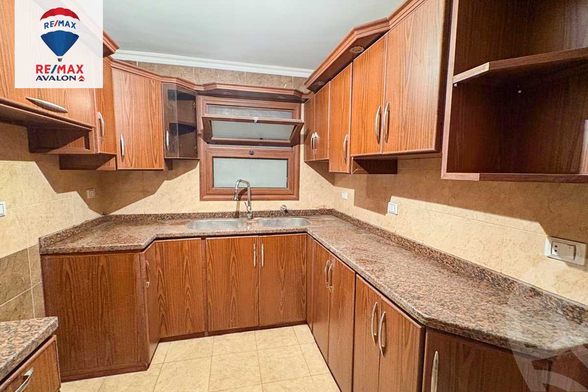 https://aqarmap.com.eg/en/listing/6000791-for-rent-alexandria-el-montazah-compounds-in-el-montazah-royal-plaza-compound-al-halawany