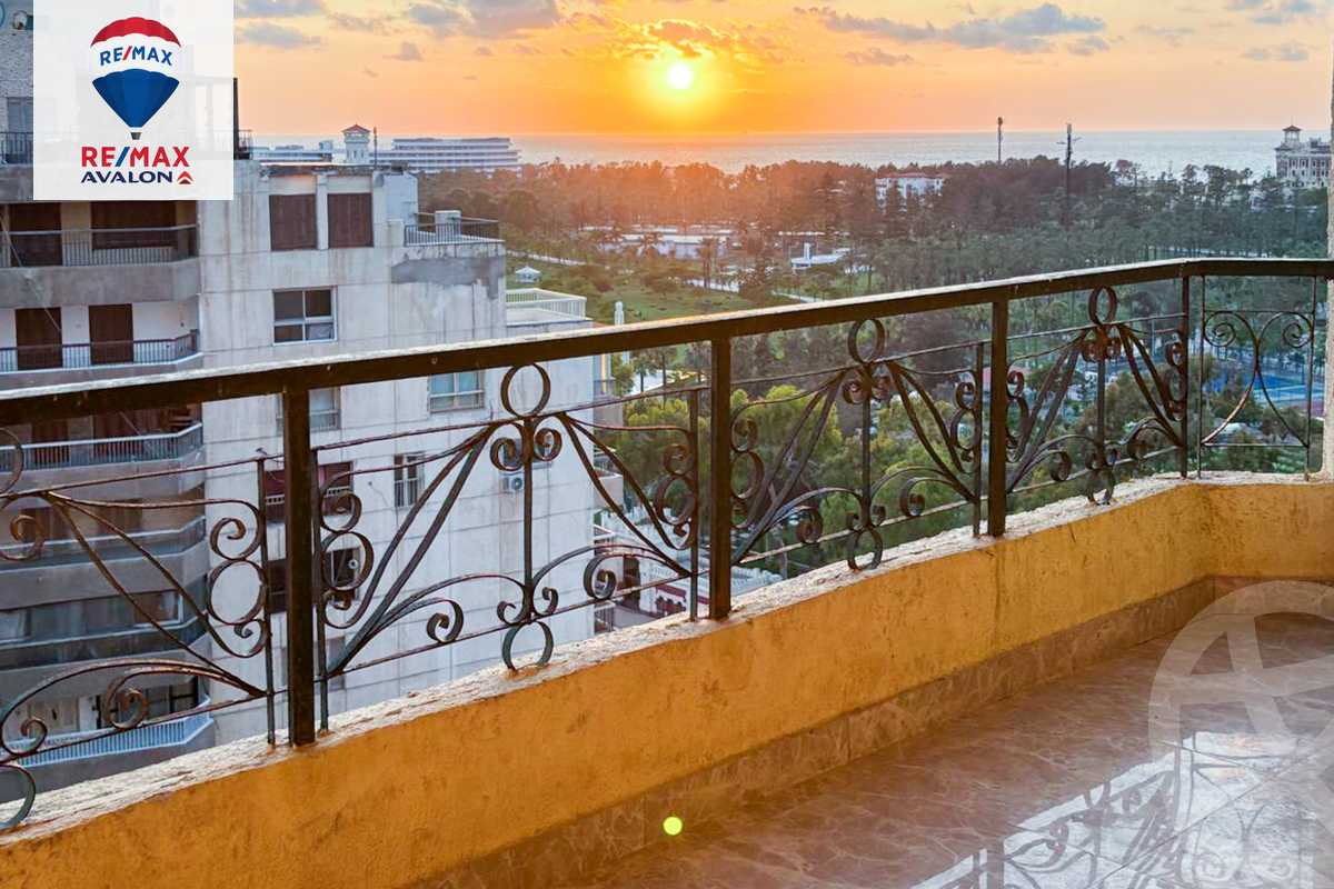 https://aqarmap.com.eg/en/listing/6000791-for-rent-alexandria-el-montazah-compounds-in-el-montazah-royal-plaza-compound-al-halawany