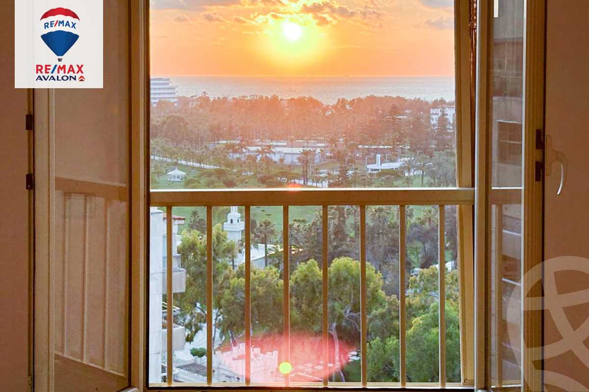 https://aqarmap.com.eg/en/listing/6000791-for-rent-alexandria-el-montazah-compounds-in-el-montazah-royal-plaza-compound-al-halawany