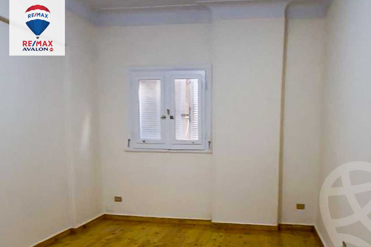 https://aqarmap.com.eg/ar/listing/6000818-for-rent-alexandria-smouha-tout-ankh-amoun-st