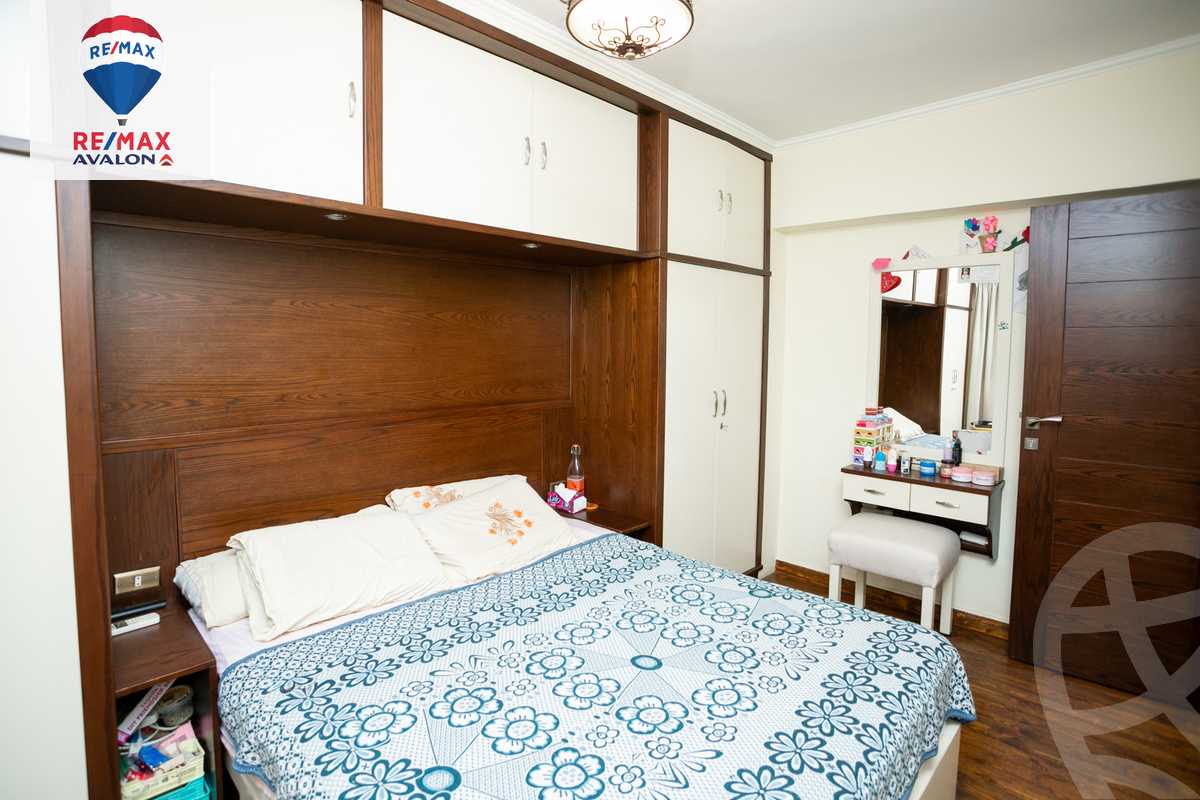 https://aqarmap.com.eg/ar/listing/6003836-for-sale-alexandria-smouha-victor-amanoiel-square