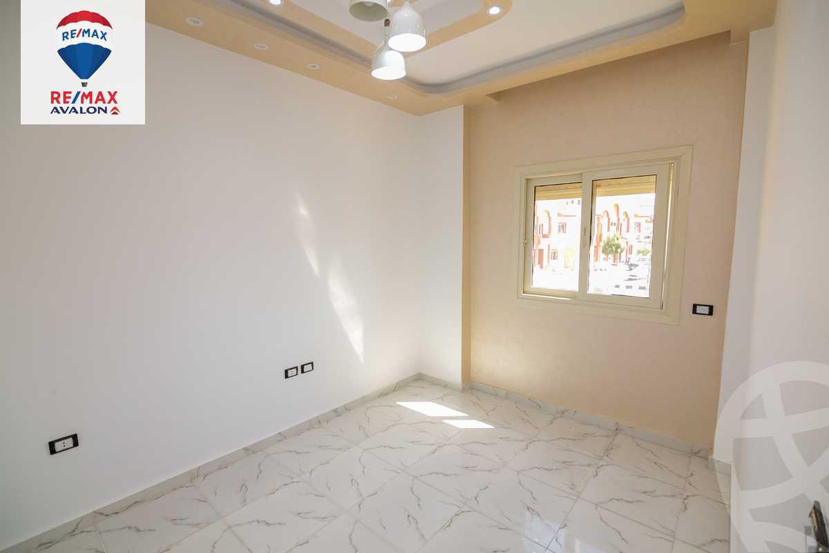 https://aqarmap.com.eg/ar/listing/6003999-for-sale-north-coast-resorts-perla