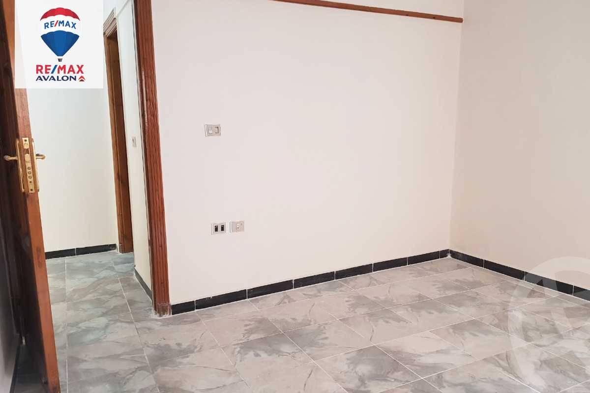 https://aqarmap.com.eg/ar/listing/6014961-for-sale-alexandria-sydy-bshr-sydy-bshr-bhry-khalil-hamada-st