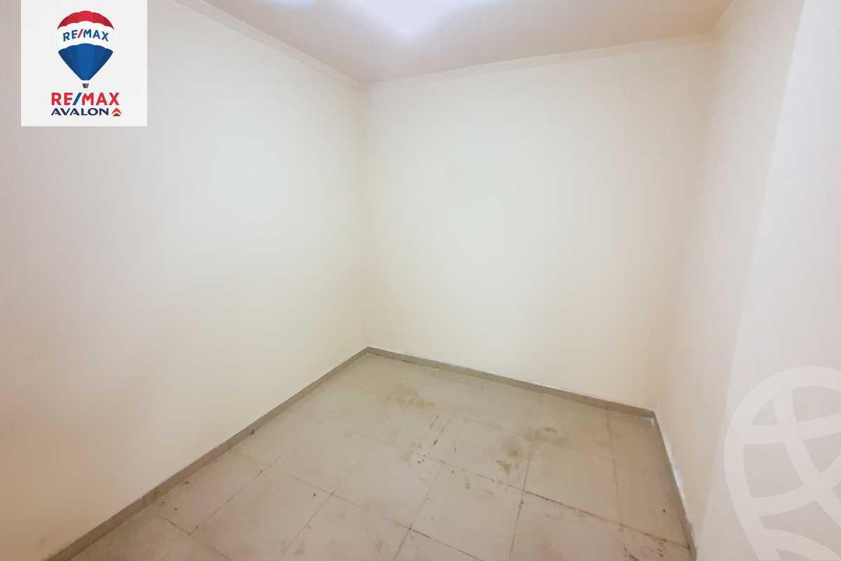 https://aqarmap.com.eg/en/listing/6020262-for-rent-alexandria-sporting-shr-bwr-s-yd