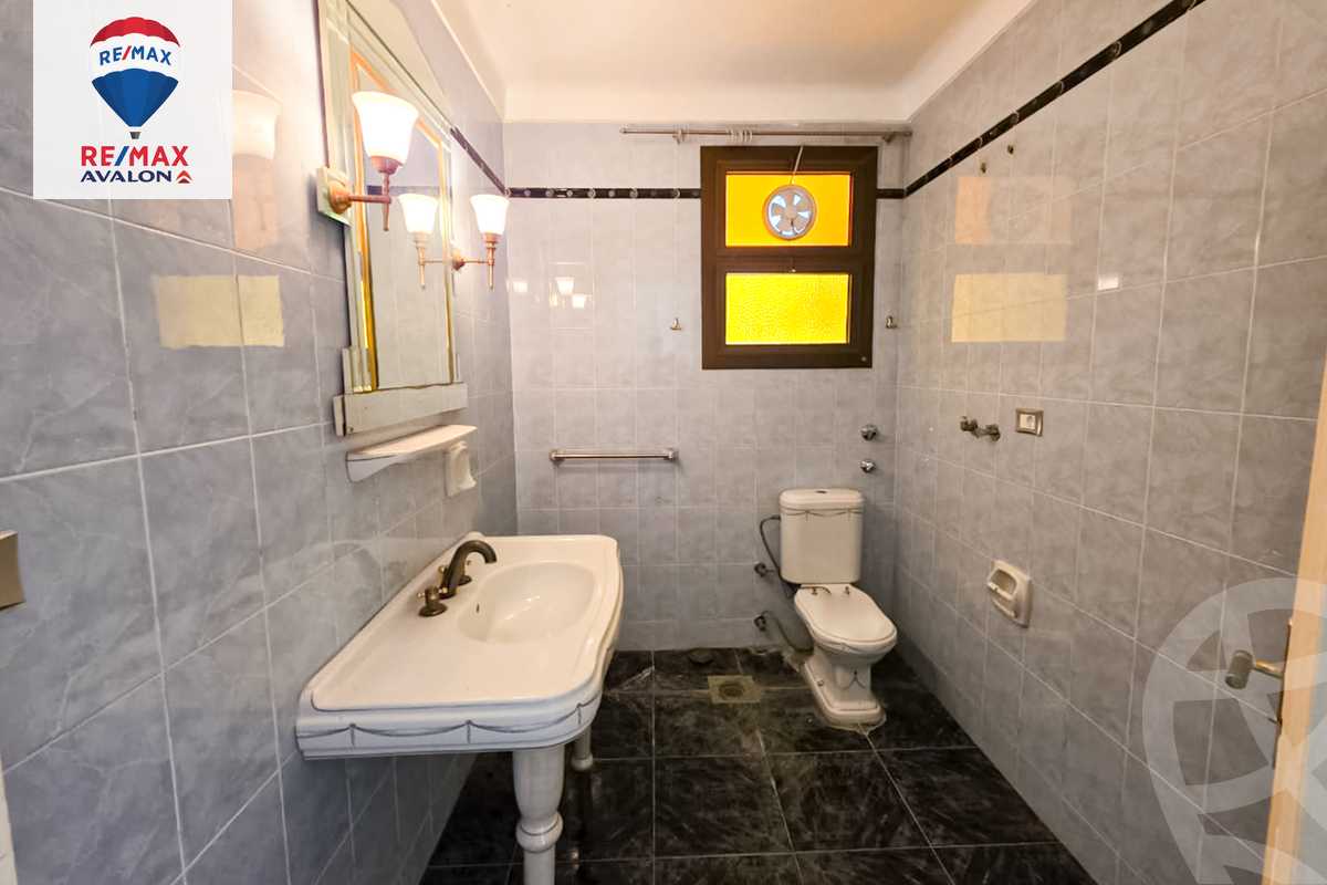 https://aqarmap.com.eg/en/listing/6029234-for-sale-alexandria-lauran-shaarawy-st