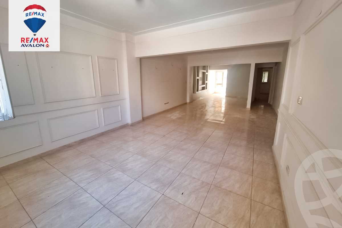 https://aqarmap.com.eg/en/listing/6029401-for-sale-alexandria-lauran-shr-bw-qyr-tryq-lhry