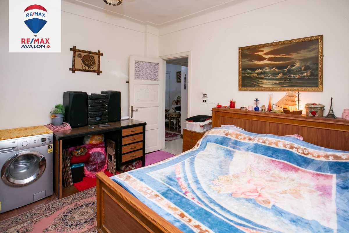 https://aqarmap.com.eg/ar/listing/6036143-for-sale-alexandria-lauran-alexandria-lauran-abd-el-khalik-tharwat-st