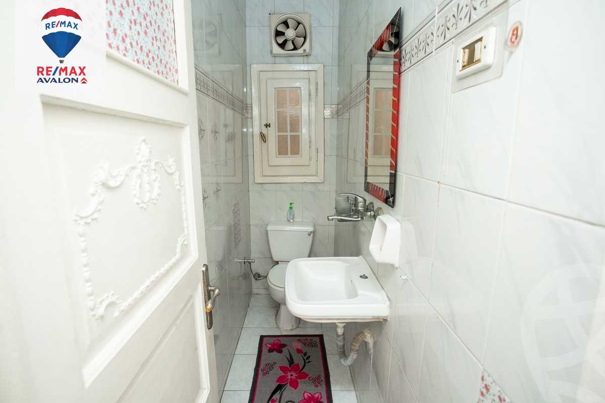 https://aqarmap.com.eg/ar/listing/6036143-for-sale-alexandria-lauran-alexandria-lauran-abd-el-khalik-tharwat-st
