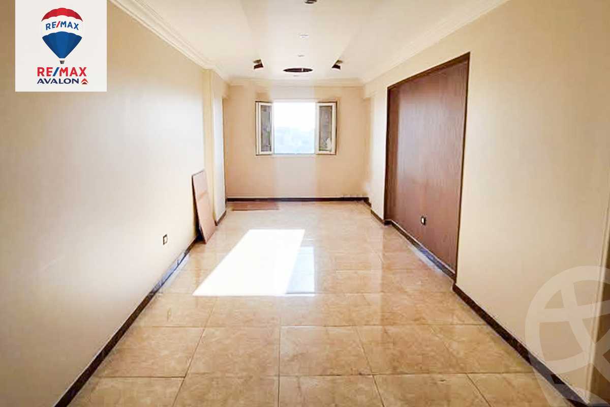 https://aqarmap.com.eg/en/listing/6036415-for-sale-alexandria-sporting-abou-quer-st
