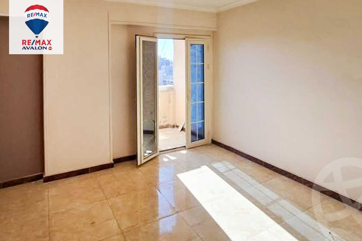https://aqarmap.com.eg/en/listing/6036415-for-sale-alexandria-sporting-abou-quer-st