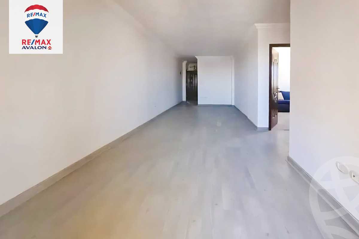https://aqarmap.com.eg/ar/listing/6038880-for-rent-alexandria-sporting-omar-lotfy-st