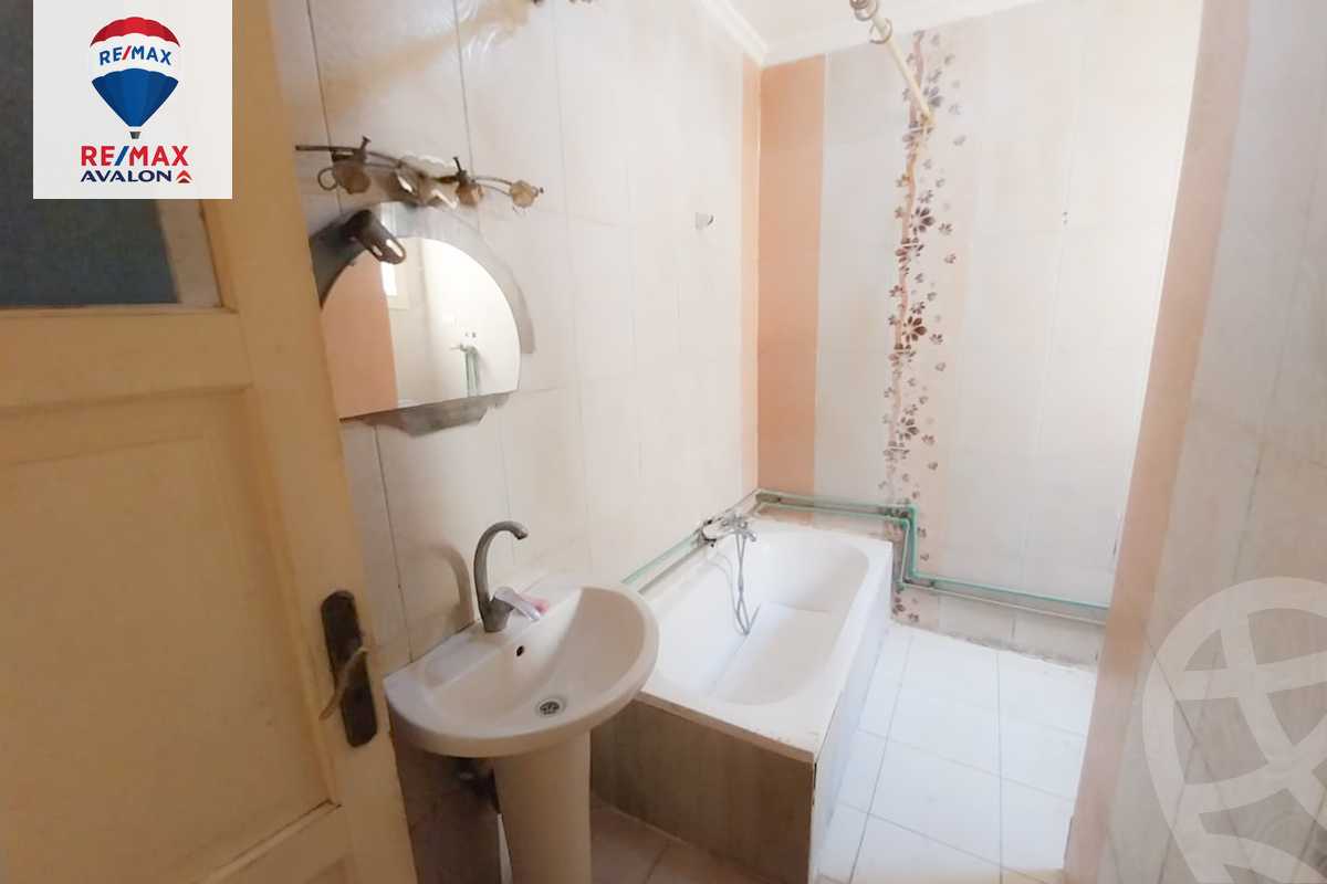 https://aqarmap.com.eg/en/listing/6056226-for-rent-alexandria-smouha-el-nasr-st