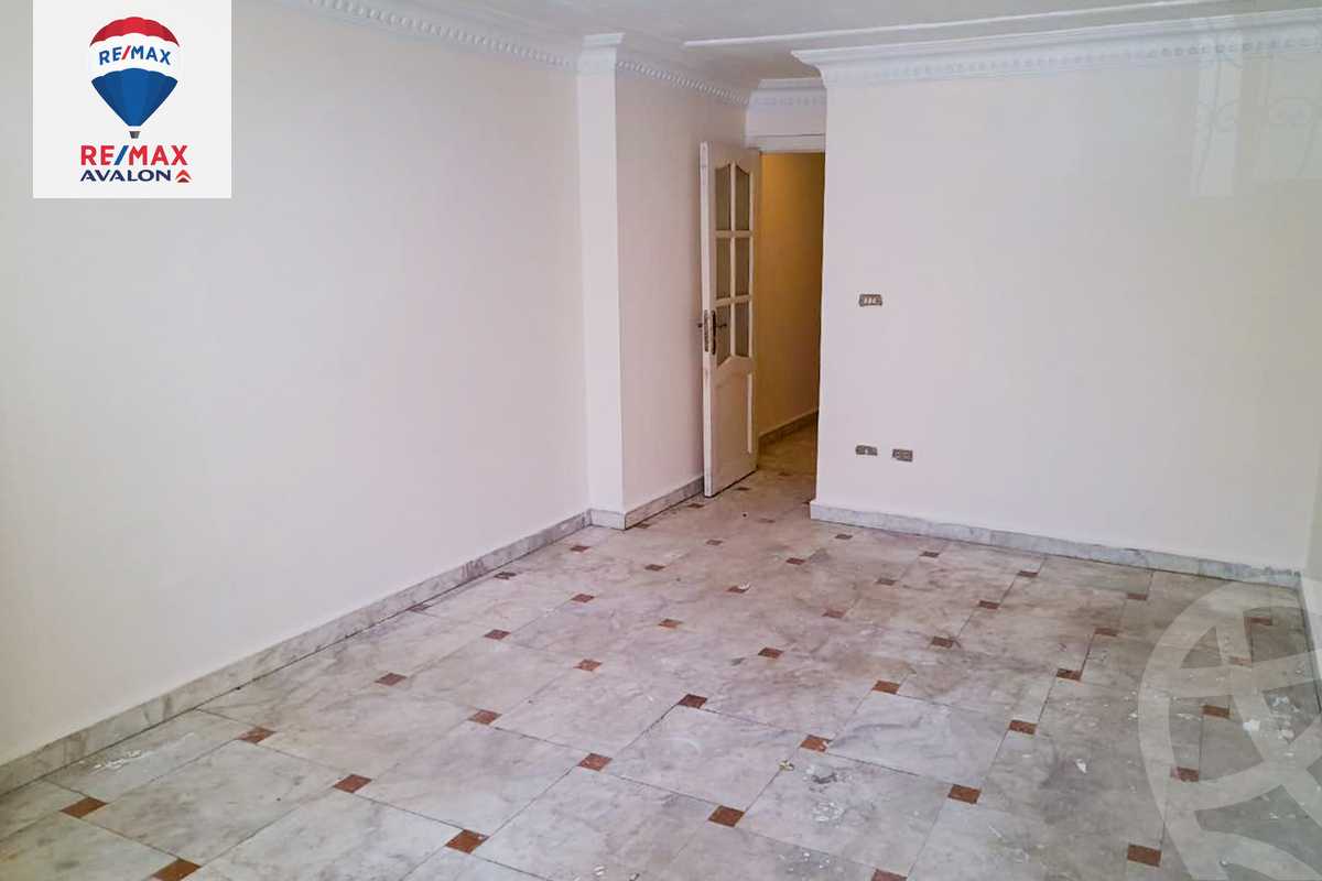https://aqarmap.com.eg/en/listing/6056843-for-sale-alexandria-lauran-ahmed-zou-al-fekar-st