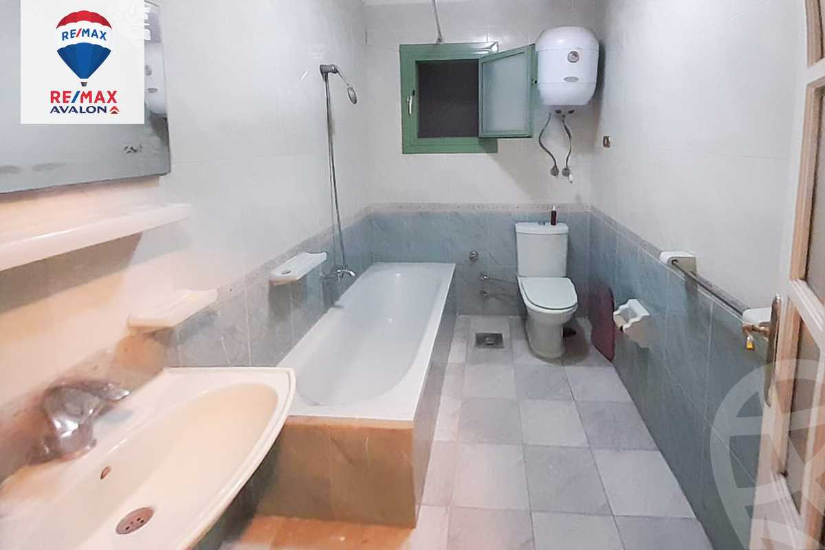https://aqarmap.com.eg/en/listing/6056843-for-sale-alexandria-lauran-ahmed-zou-al-fekar-st
