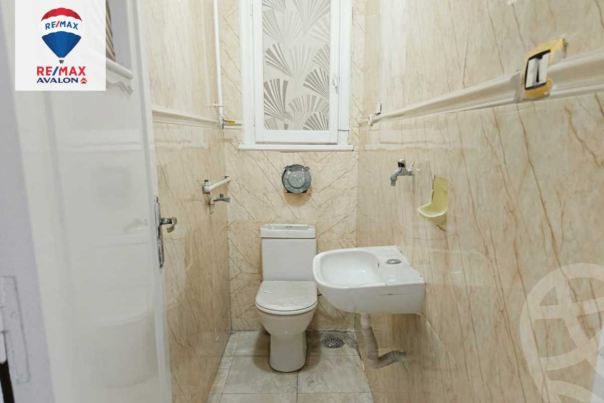 https://aqarmap.com.eg/ar/listing/6059207-for-sale-alexandria-bolekly-abou-quer-st