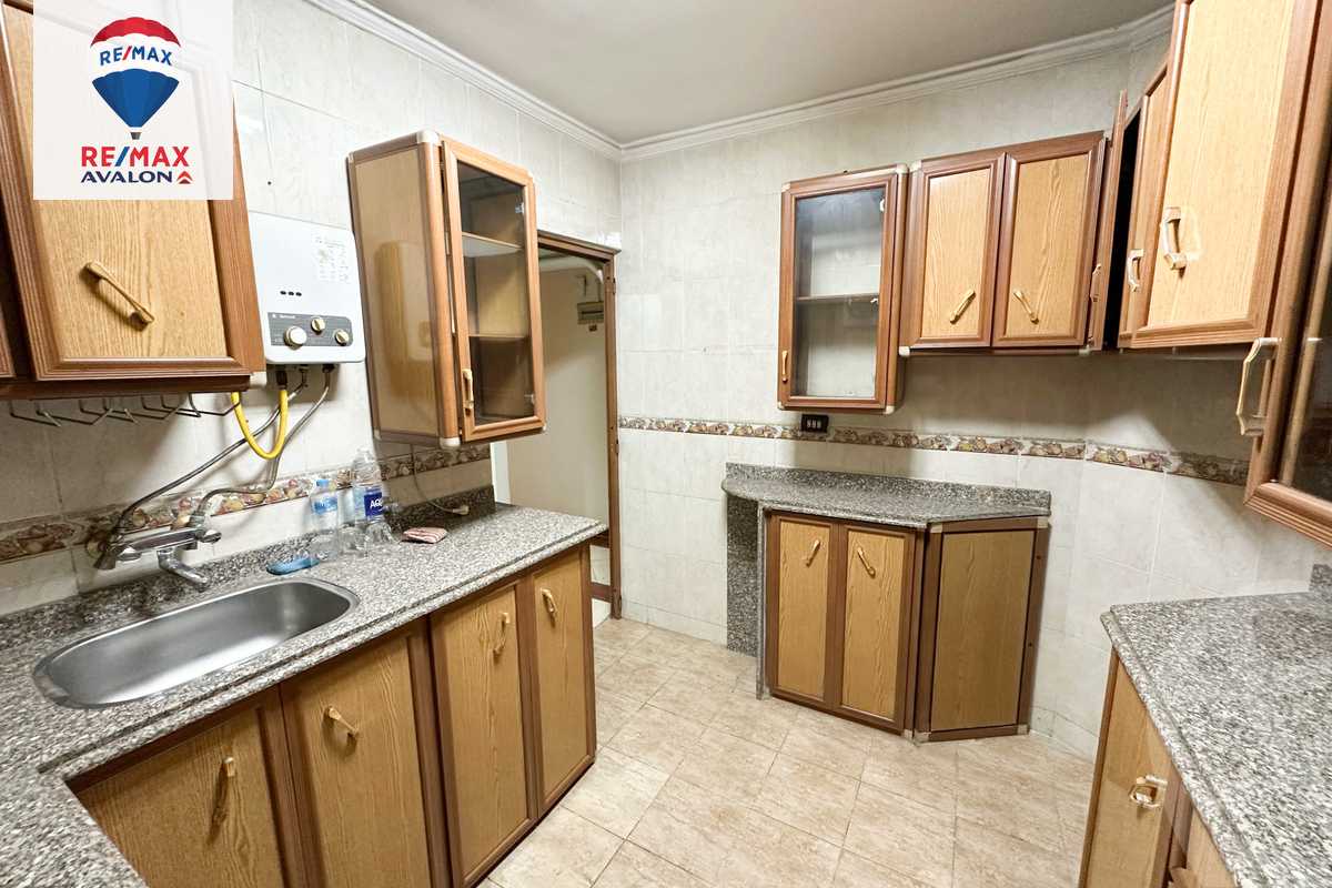 https://aqarmap.com.eg/en/listing/6059946-for-sale-alexandria-moharram-bey-moharram-bek-st