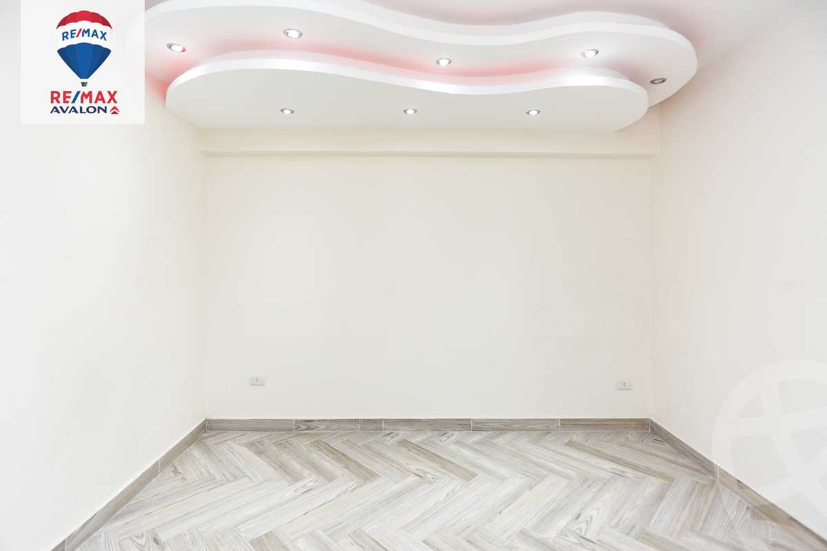 https://aqarmap.com.eg/en/listing/6065180-for-sale-alexandria-sporting-luxor-st