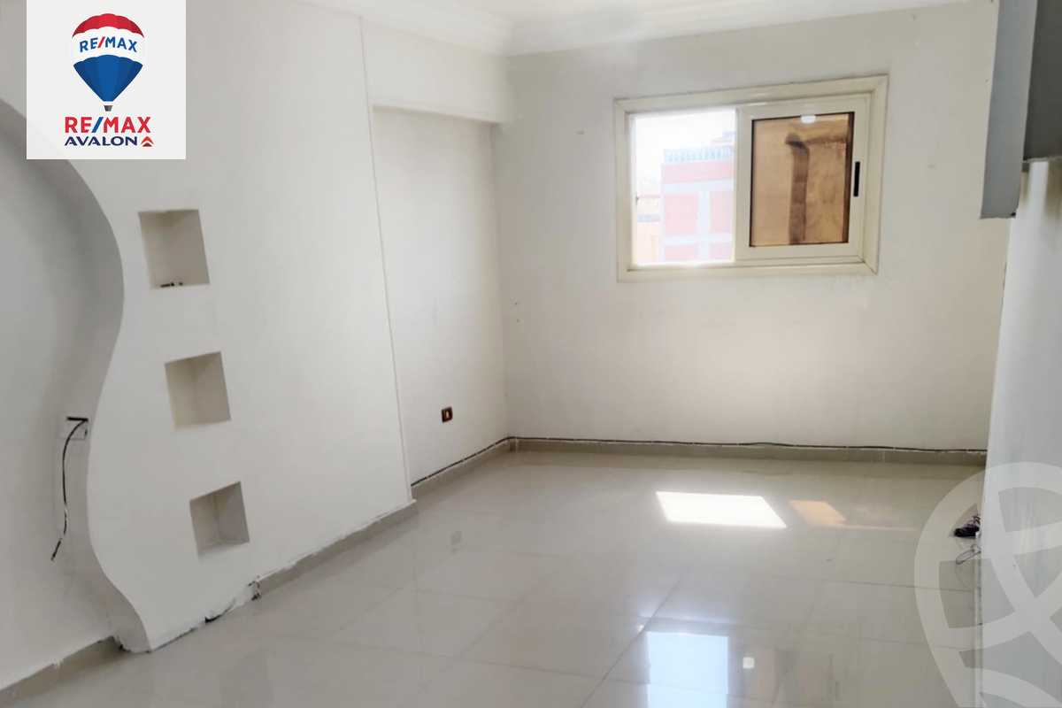 https://aqarmap.com.eg/ar/listing/6066384-for-sale-alexandria-sydy-bshr-sydy-bshr-bhry-shr-mhmd-njyb