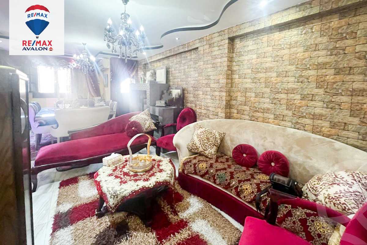 https://aqarmap.com.eg/en/listing/6080402-for-sale-alexandria-moharram-bey-saleh-al-hedini-st