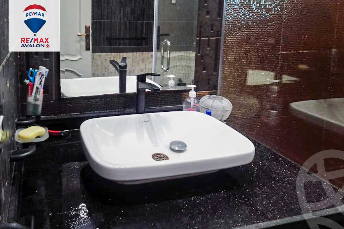 https://aqarmap.com.eg/en/listing/6082400-for-sale-alexandria-saba-basha-abd-el-salam-aref-st