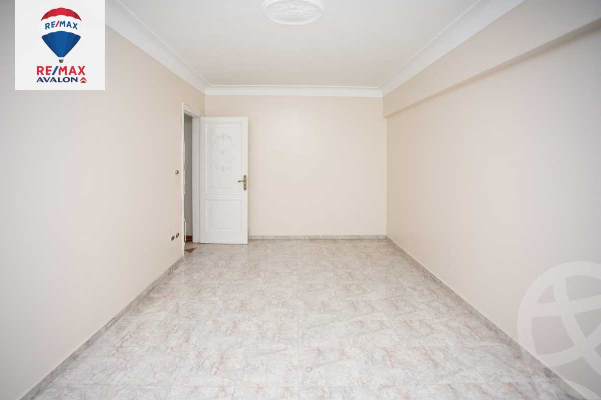 https://aqarmap.com.eg/en/listing/6083637-for-rent-alexandria-saba-basha-moustafa-abou-hiaf-st