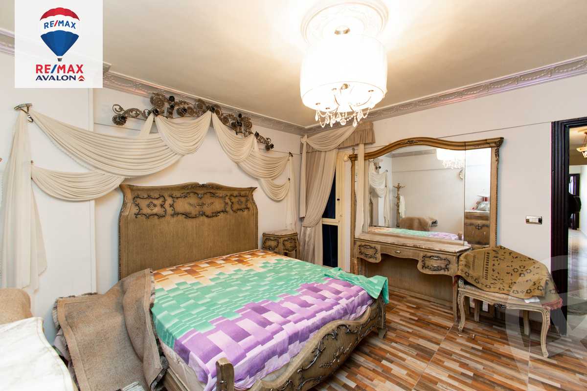 https://aqarmap.com.eg/en/listing/6106598-for-sale-alexandria-fleming-abd-el-fattah-el-taweel-st