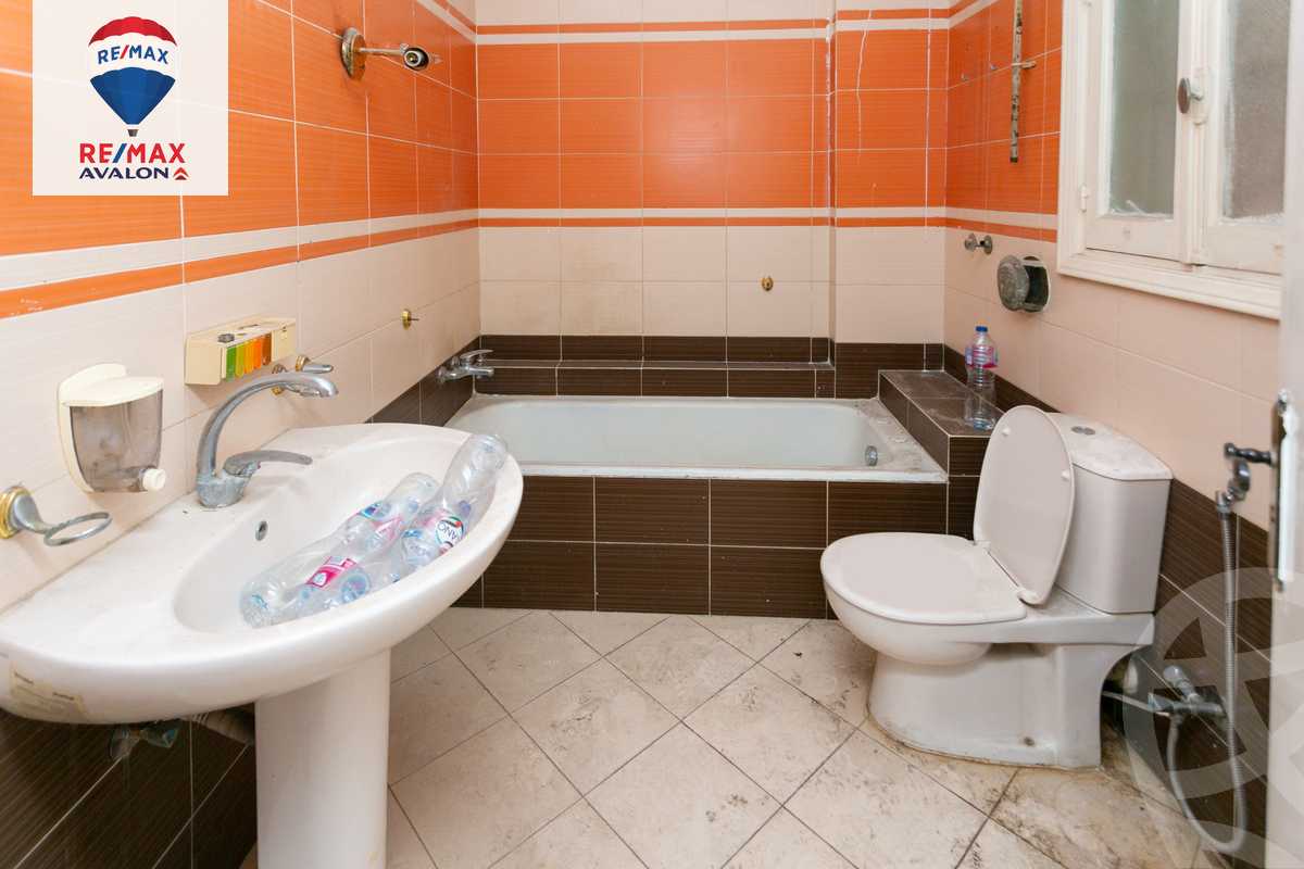 https://aqarmap.com.eg/en/listing/6107560-for-rent-alexandria-bolekly-abd-el-salam-aref-st