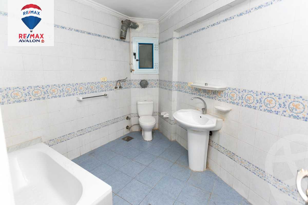 https://aqarmap.com.eg/en/listing/6110019-for-sale-alexandria-smouha-albert-al-awal-st