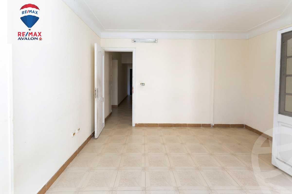 https://aqarmap.com.eg/en/listing/6110019-for-sale-alexandria-smouha-albert-al-awal-st