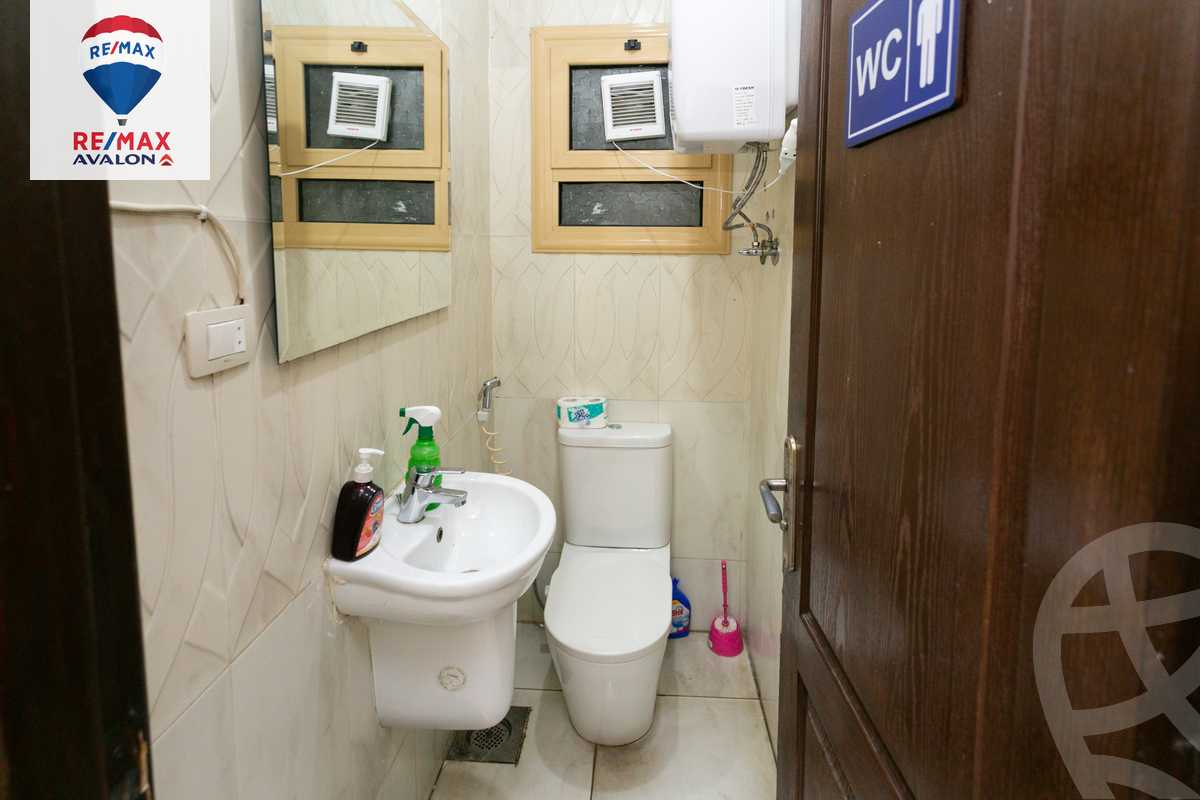 https://aqarmap.com.eg/ar/listing/6114380-for-sale-alexandria-kafr-abdo-sant-giyn-st