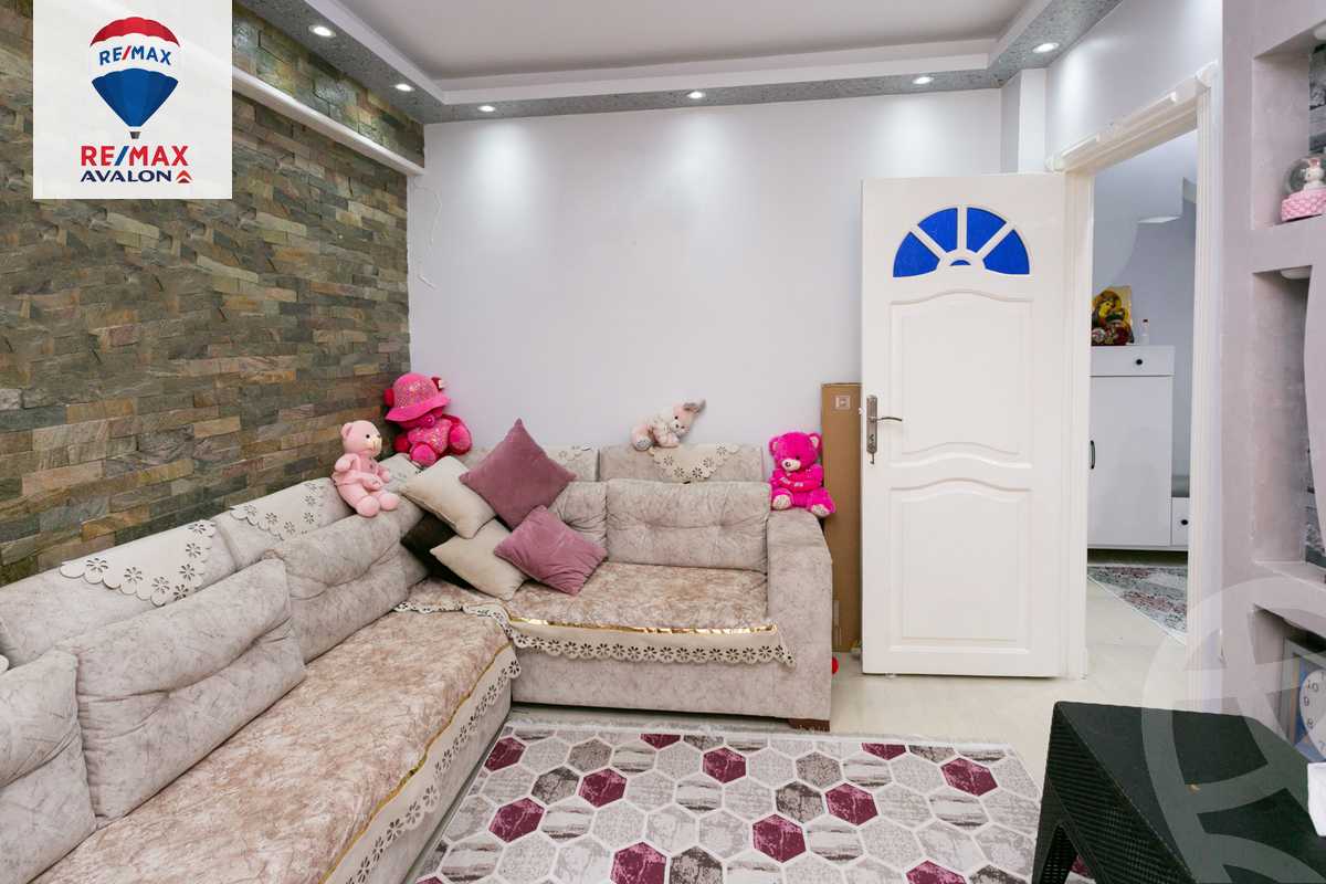https://aqarmap.com.eg/ar/listing/6117031-for-sale-alexandria-moharram-bey-emberouz