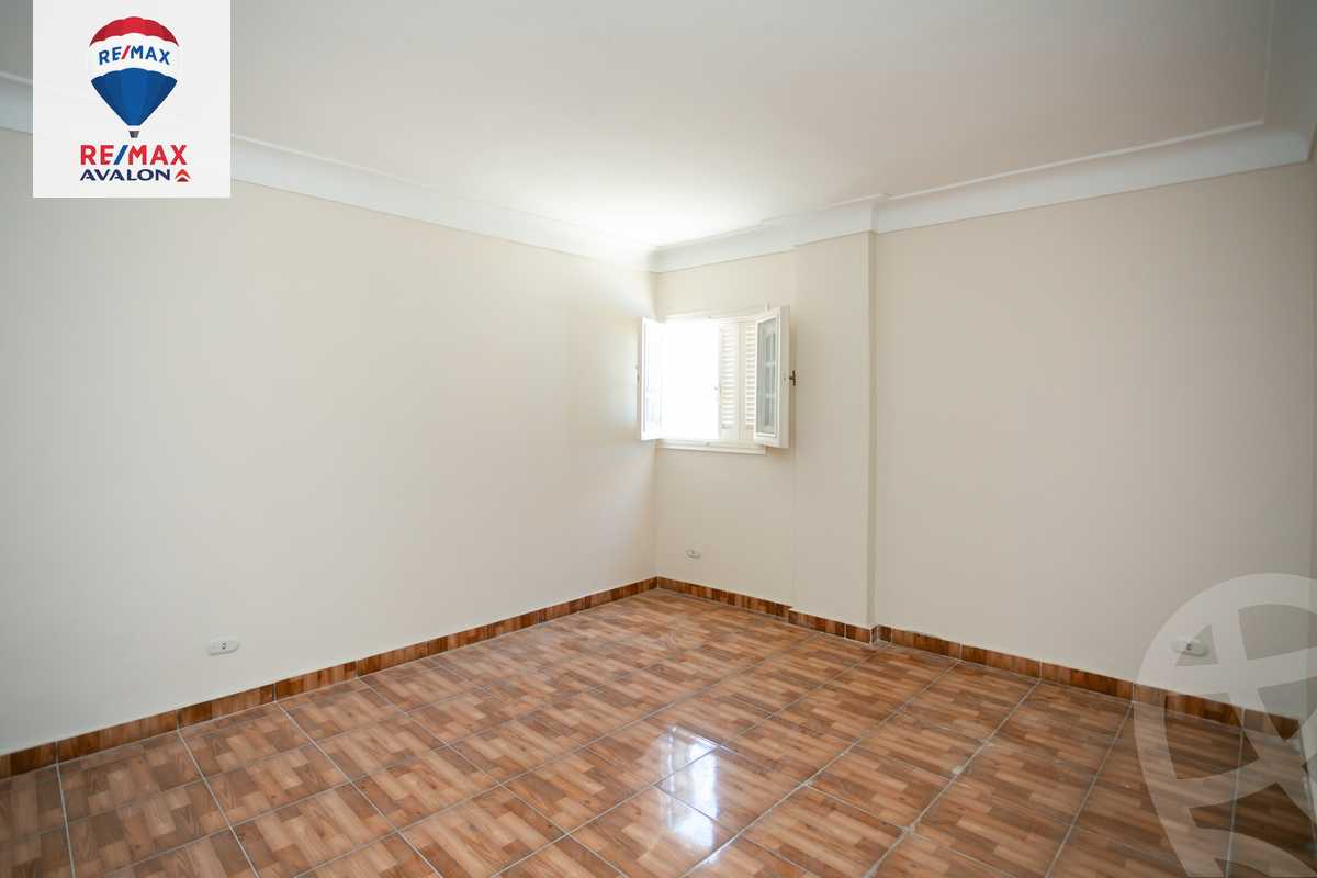 https://aqarmap.com.eg/en/listing/6129469-for-sale-alexandria-ganaklis-shr-bw-qyr-tryq-lhry