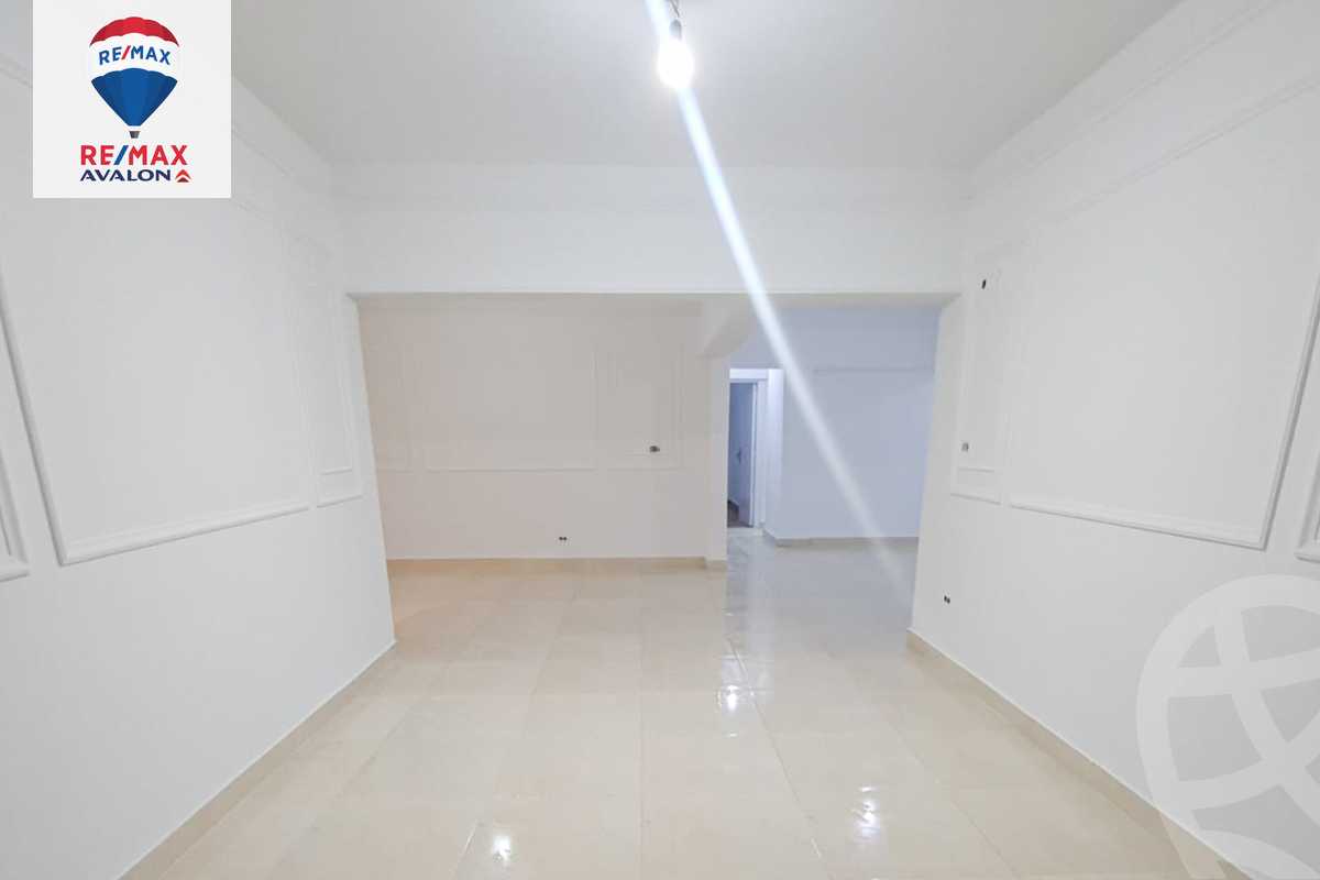 https://aqarmap.com.eg/ar/listing/6132712-for-sale-alexandria-bolekly-mostafa-kamel-stt