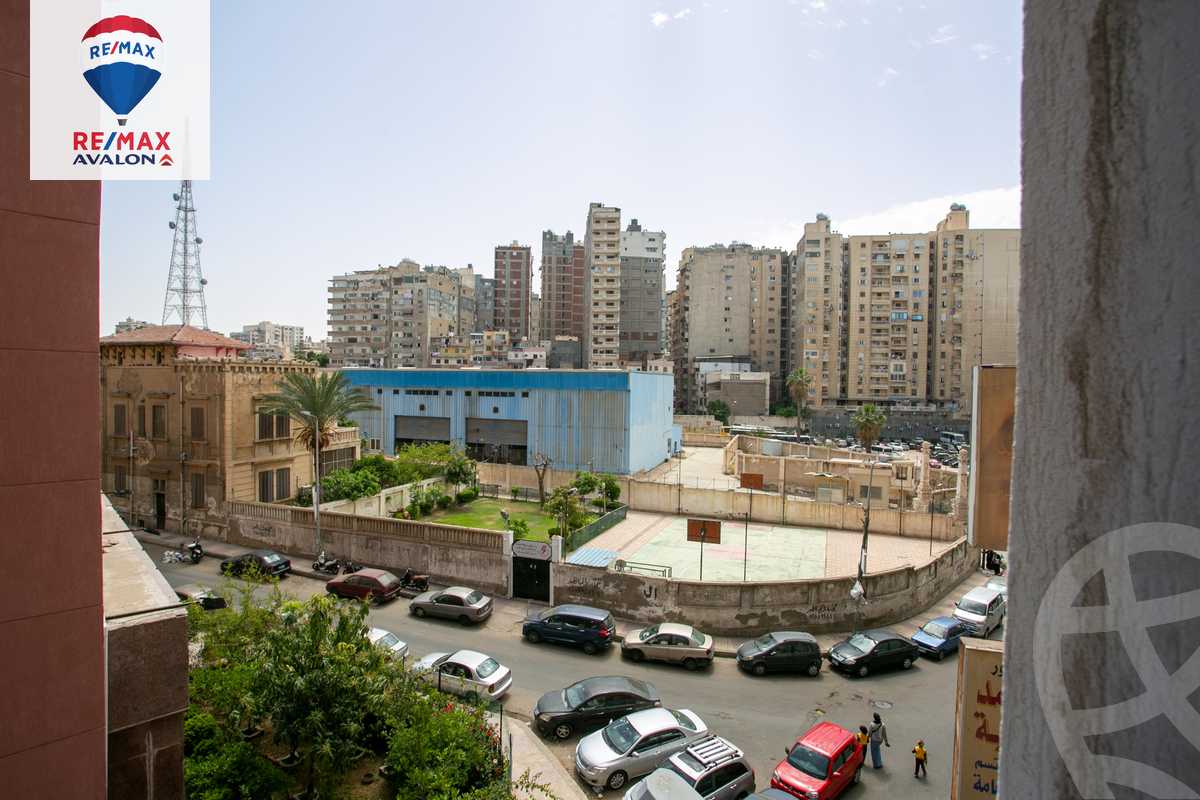 https://aqarmap.com.eg/ar/listing/6134942-for-sale-alexandria-zezenia