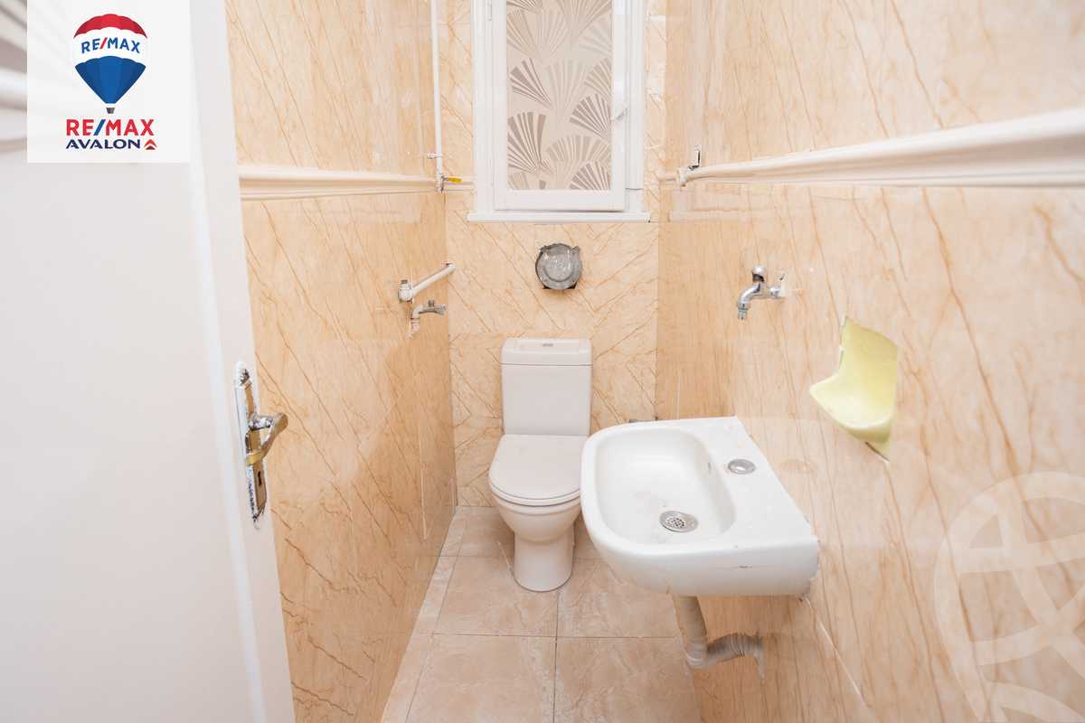 https://aqarmap.com.eg/ar/listing/6135484-for-sale-alexandria-bolekly-abou-quer-st