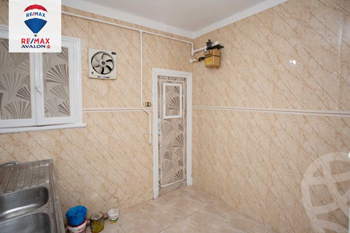 https://aqarmap.com.eg/ar/listing/6135484-for-sale-alexandria-bolekly-abou-quer-st