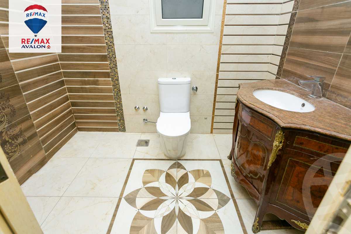 https://aqarmap.com.eg/en/listing/6138624-for-sale-alexandria-sporting-shr-bwr-s-yd