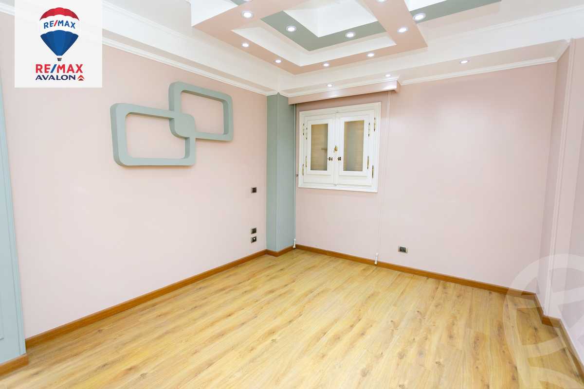 https://aqarmap.com.eg/en/listing/6138624-for-sale-alexandria-sporting-shr-bwr-s-yd