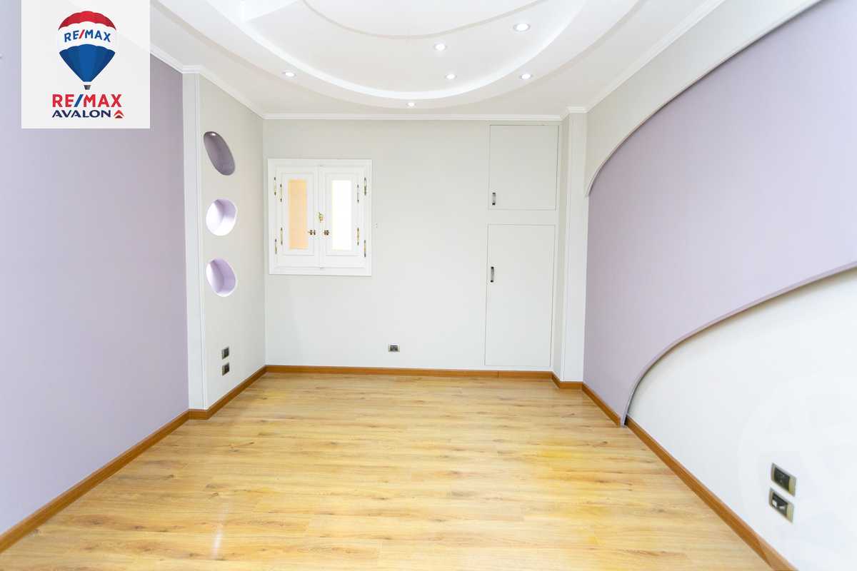 https://aqarmap.com.eg/en/listing/6138624-for-sale-alexandria-sporting-shr-bwr-s-yd