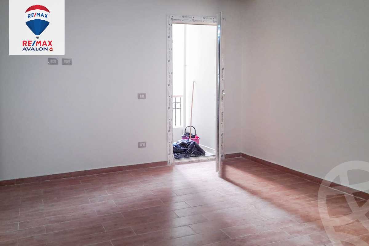 https://aqarmap.com.eg/ar/listing/6140530-for-rent-alexandria-smouha-compounds-in-smouha-valore-smouha