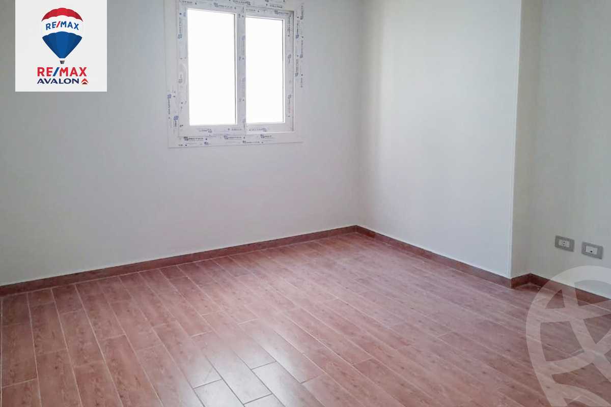 https://aqarmap.com.eg/ar/listing/6140530-for-rent-alexandria-smouha-compounds-in-smouha-valore-smouha