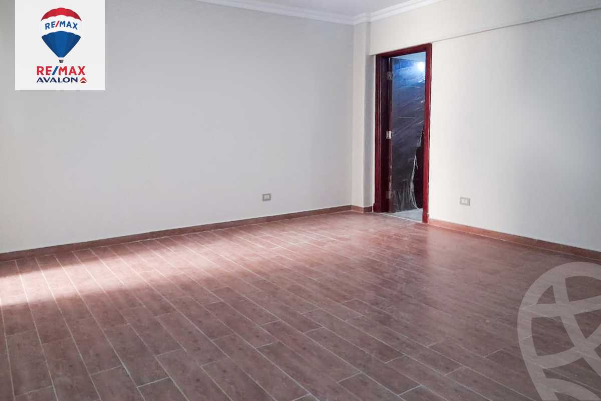 https://aqarmap.com.eg/ar/listing/6140530-for-rent-alexandria-smouha-compounds-in-smouha-valore-smouha